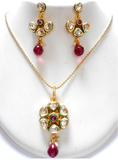 Kundan Pendant Sets